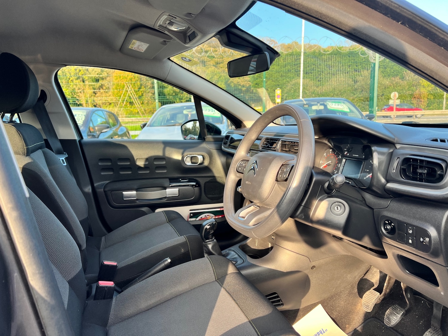 Used Citroen C3 2018 for sale - 76287068: Photo 9