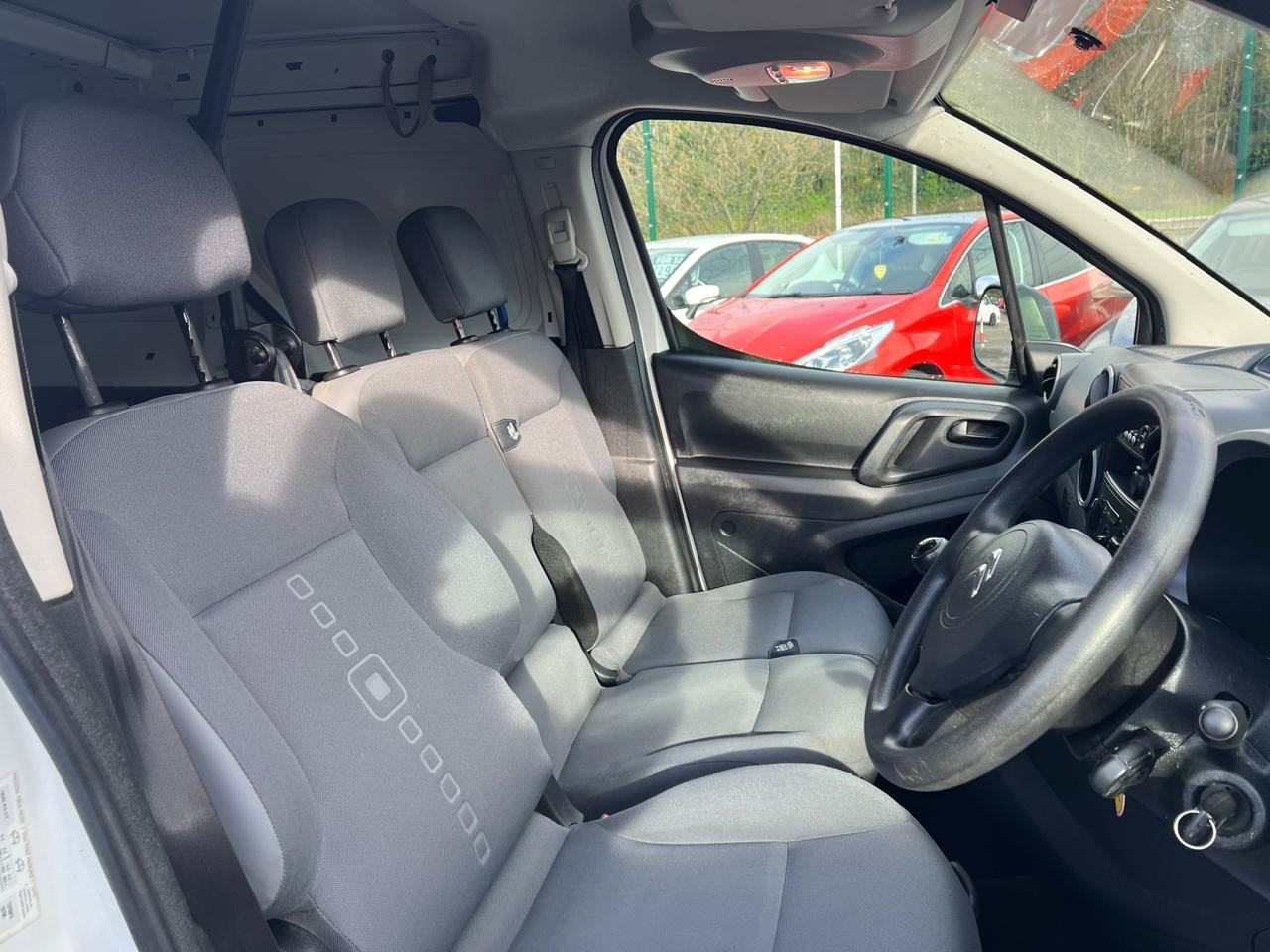 Used Citroen Berlingo 2014 for sale - 77363807: Photo 15