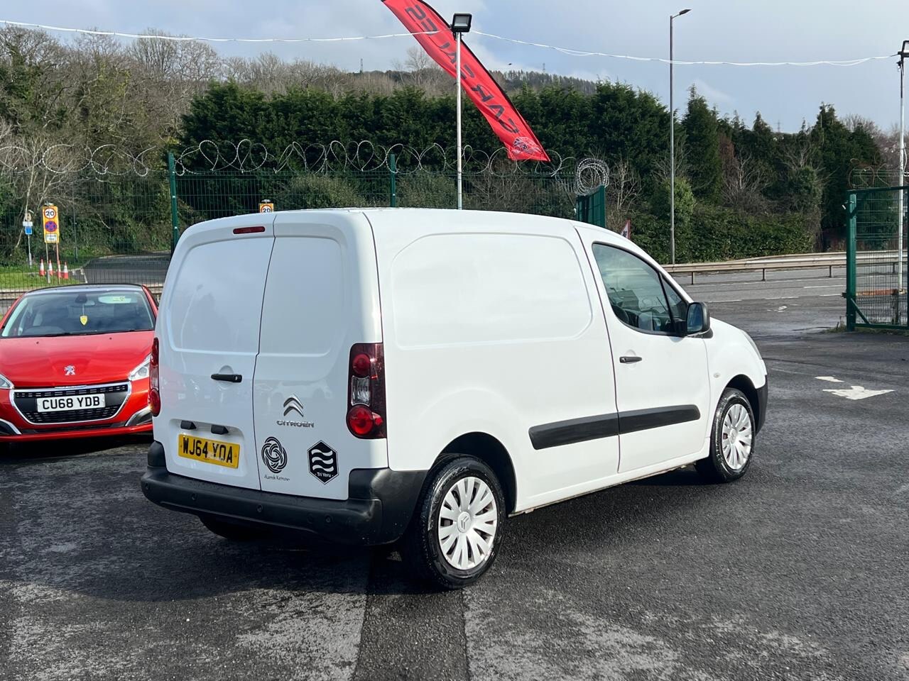 Used Citroen Berlingo 2014 for sale - 77363807: Photo 6