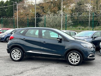 Used Renault Captur 2017 for sale - 79273768: Photo