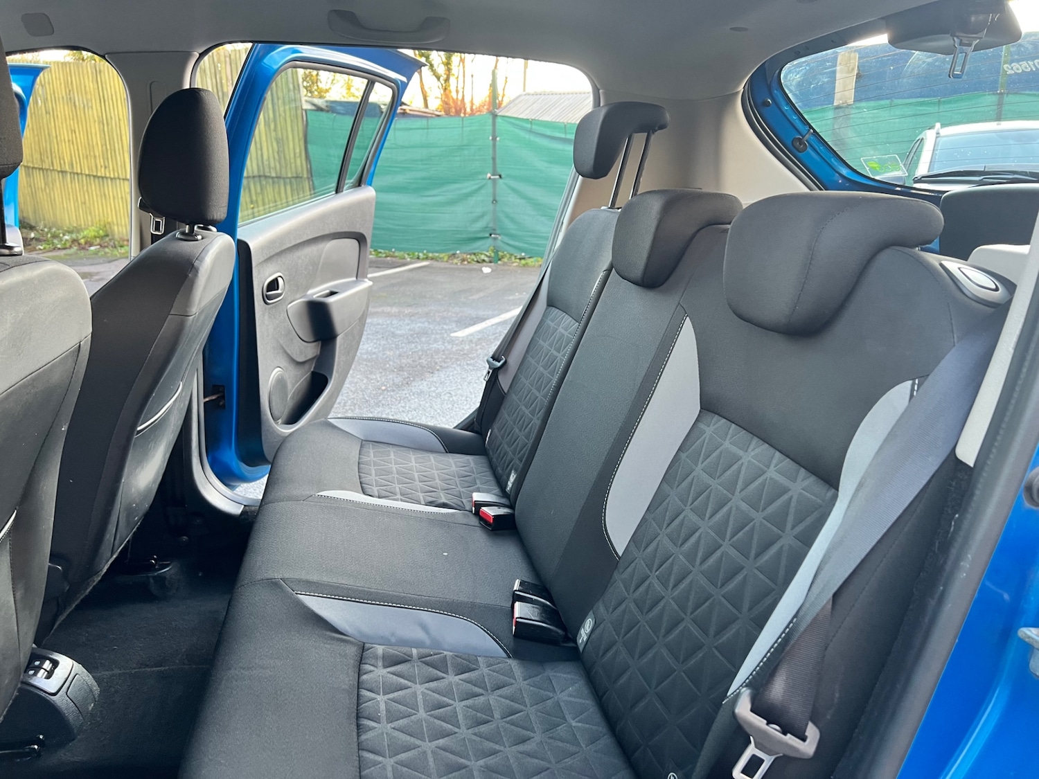 Used Dacia Sandero Stepway 2015 for sale - 76666292: Photo 15