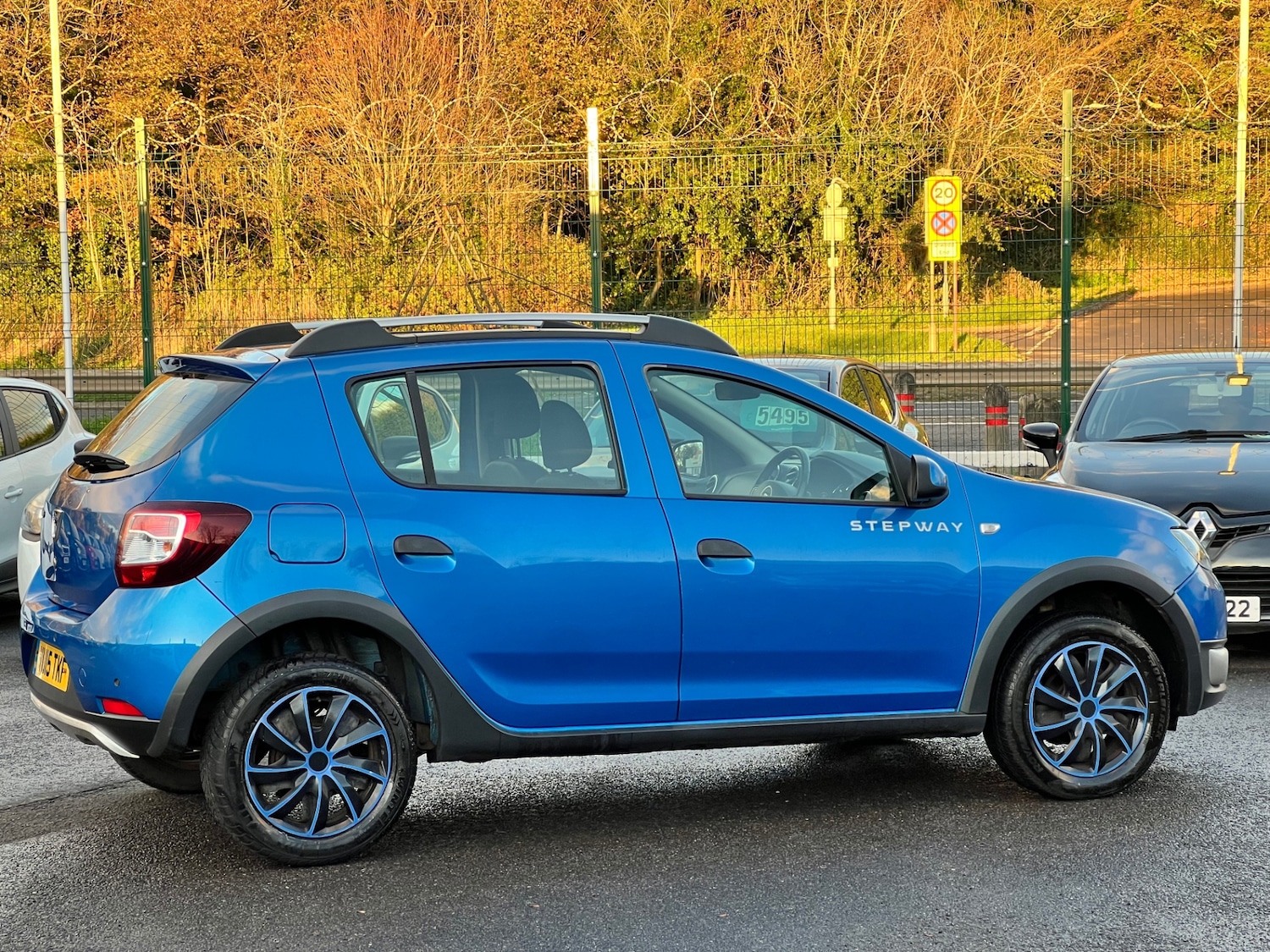 Used Dacia Sandero Stepway 2015 for sale - 76666292: Photo 3