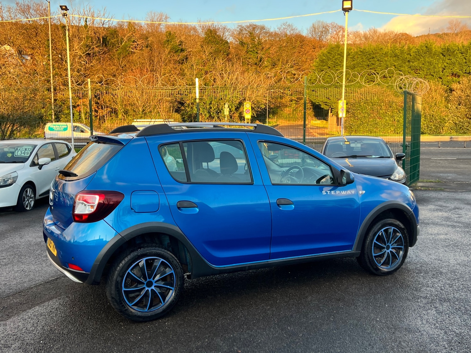 Used Dacia Sandero Stepway 2015 for sale - 76666292: Photo 4