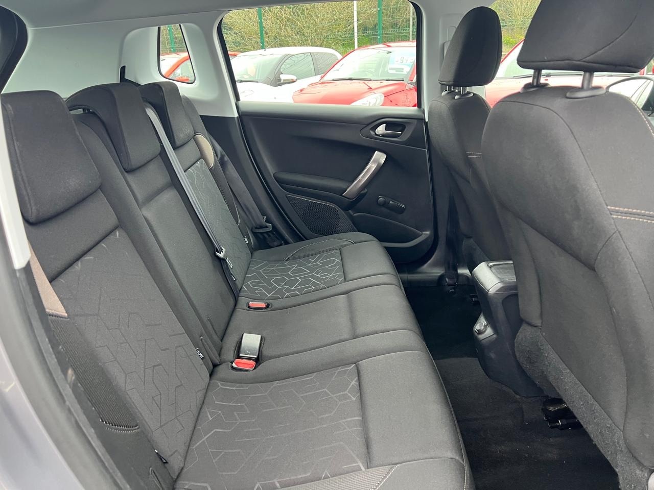 Used Peugeot 2008 2014 for sale - 77616476: Photo 16