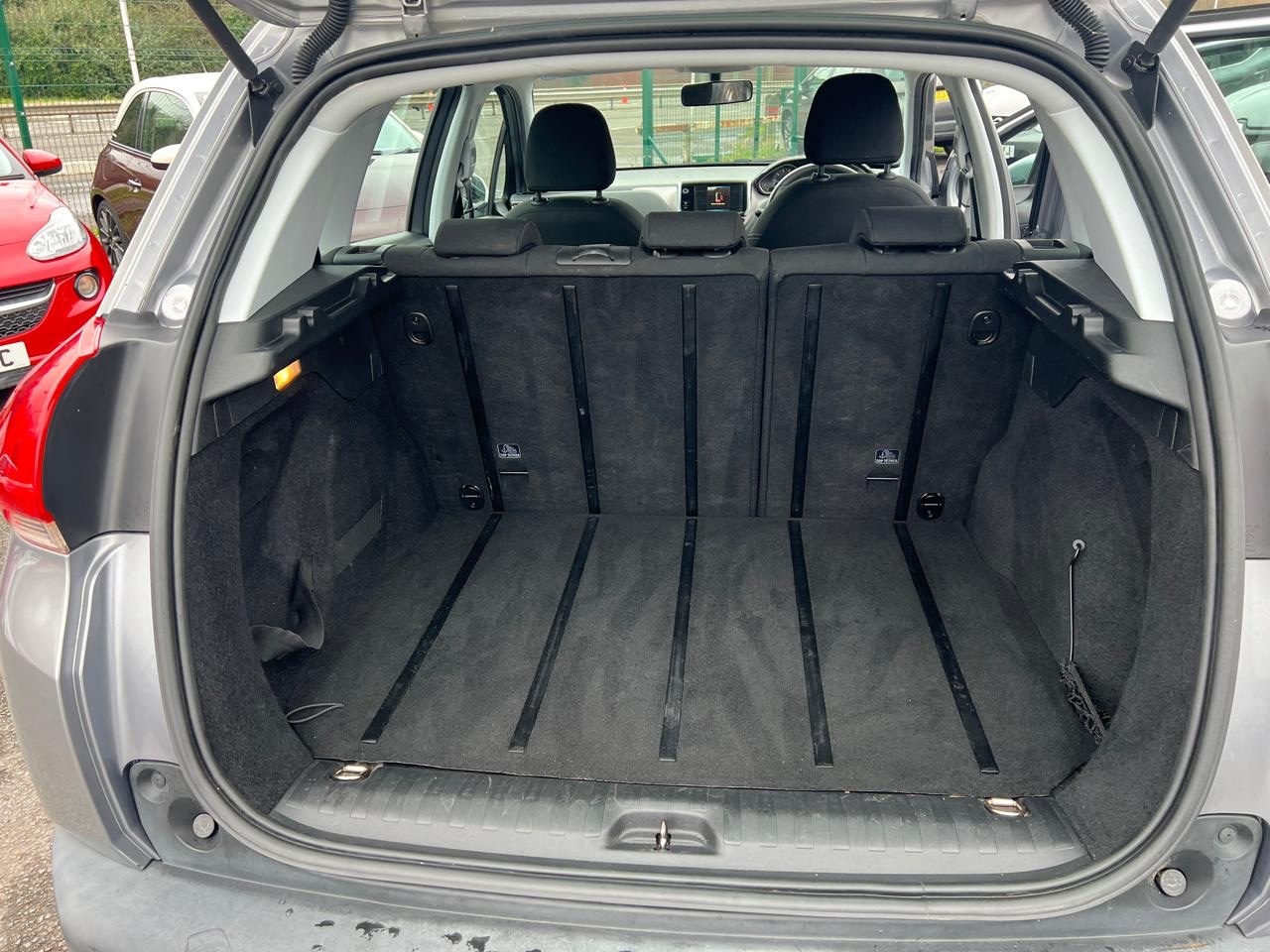 Used Peugeot 2008 2014 for sale - 77616476: Photo 18