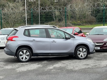Used Peugeot 2008 2014 for sale - 77616476: Photo