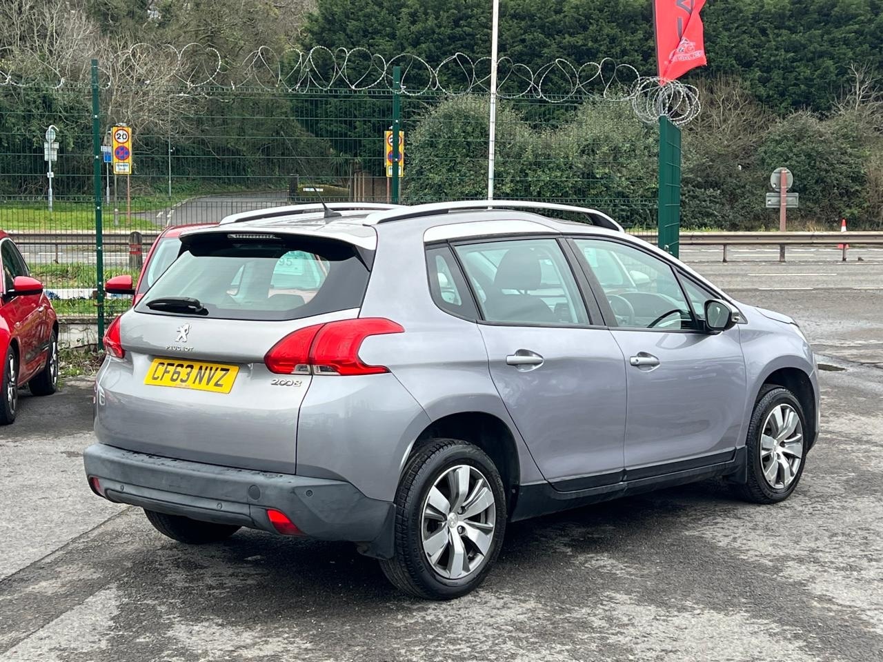 Used Peugeot 2008 2014 for sale - 77616476: Photo 6