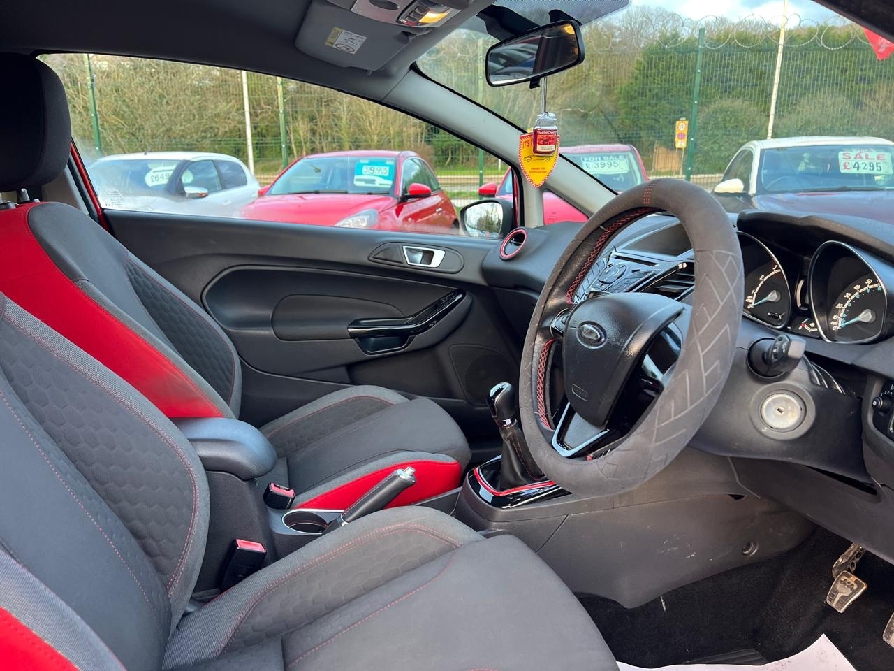 Used Ford Fiesta 2015 for sale - 77715161: Photo 13