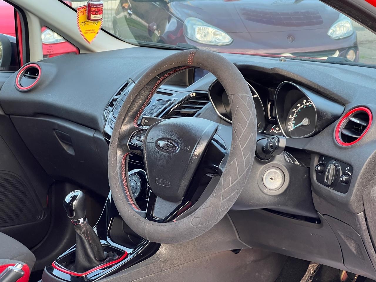 Used Ford Fiesta 2015 for sale - 77715161: Photo 14