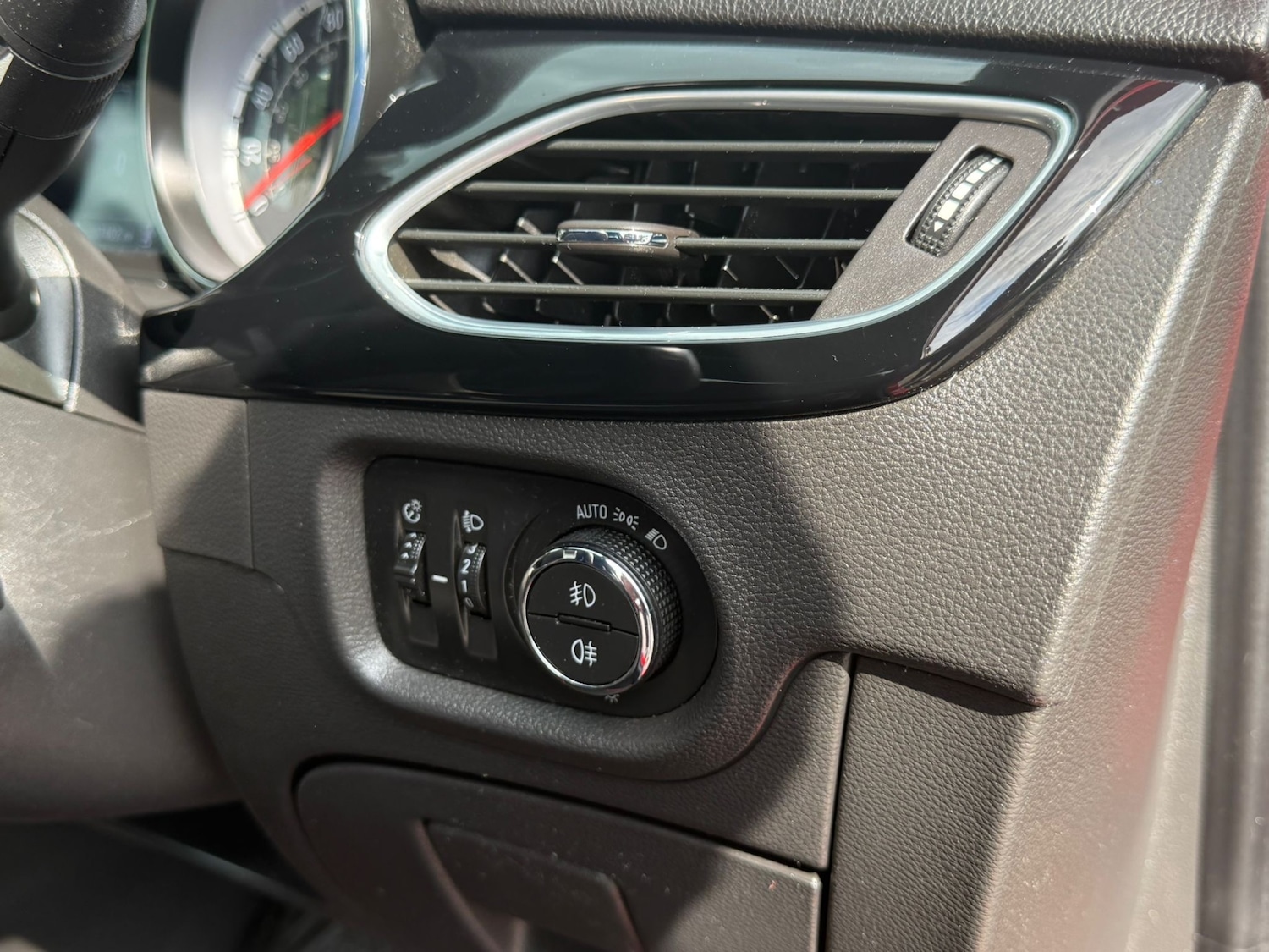 Used Vauxhall Astra 2016 for sale - 78060766: Photo 20