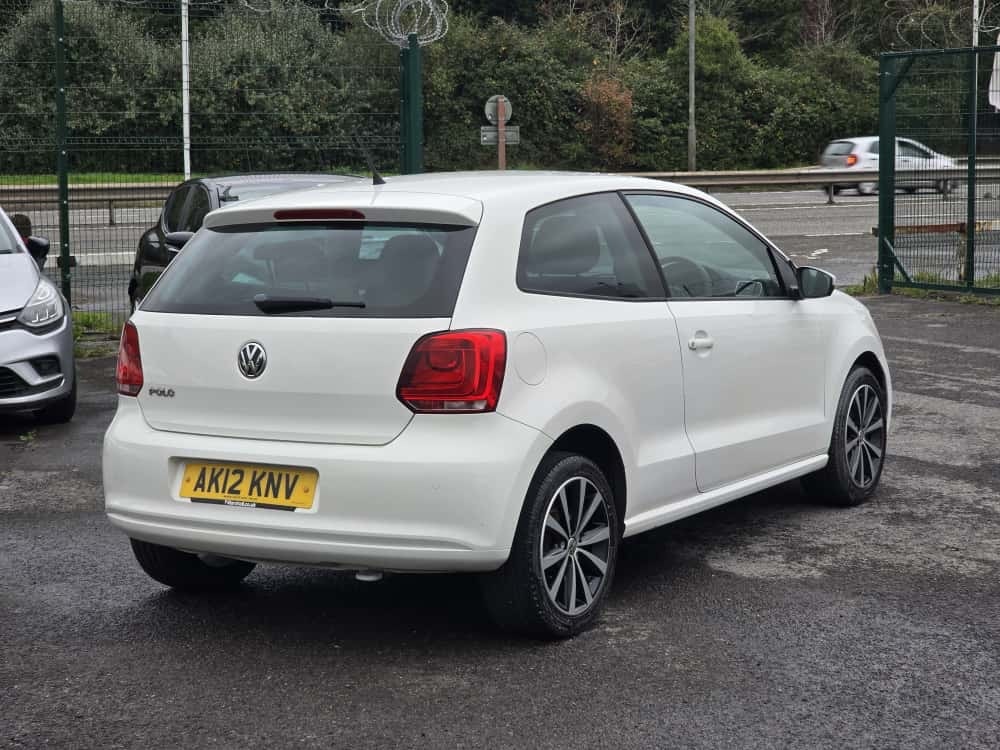 Used Volkswagen Polo 2012 for sale - 76491866: Photo 3