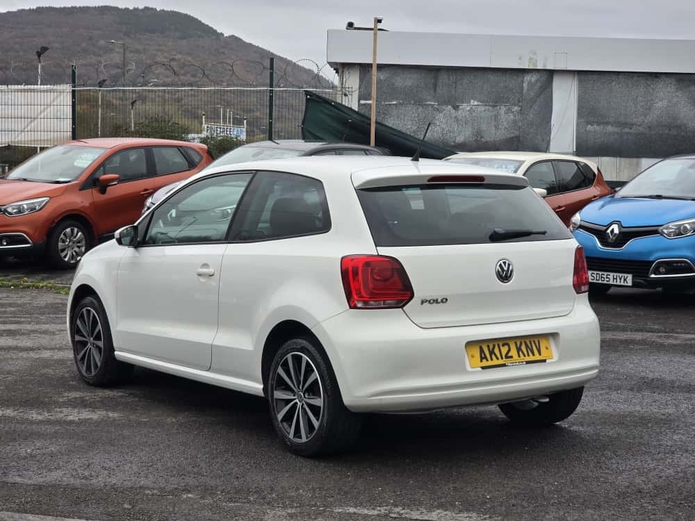 Used Volkswagen Polo 2012 for sale - 76491866: Photo 5