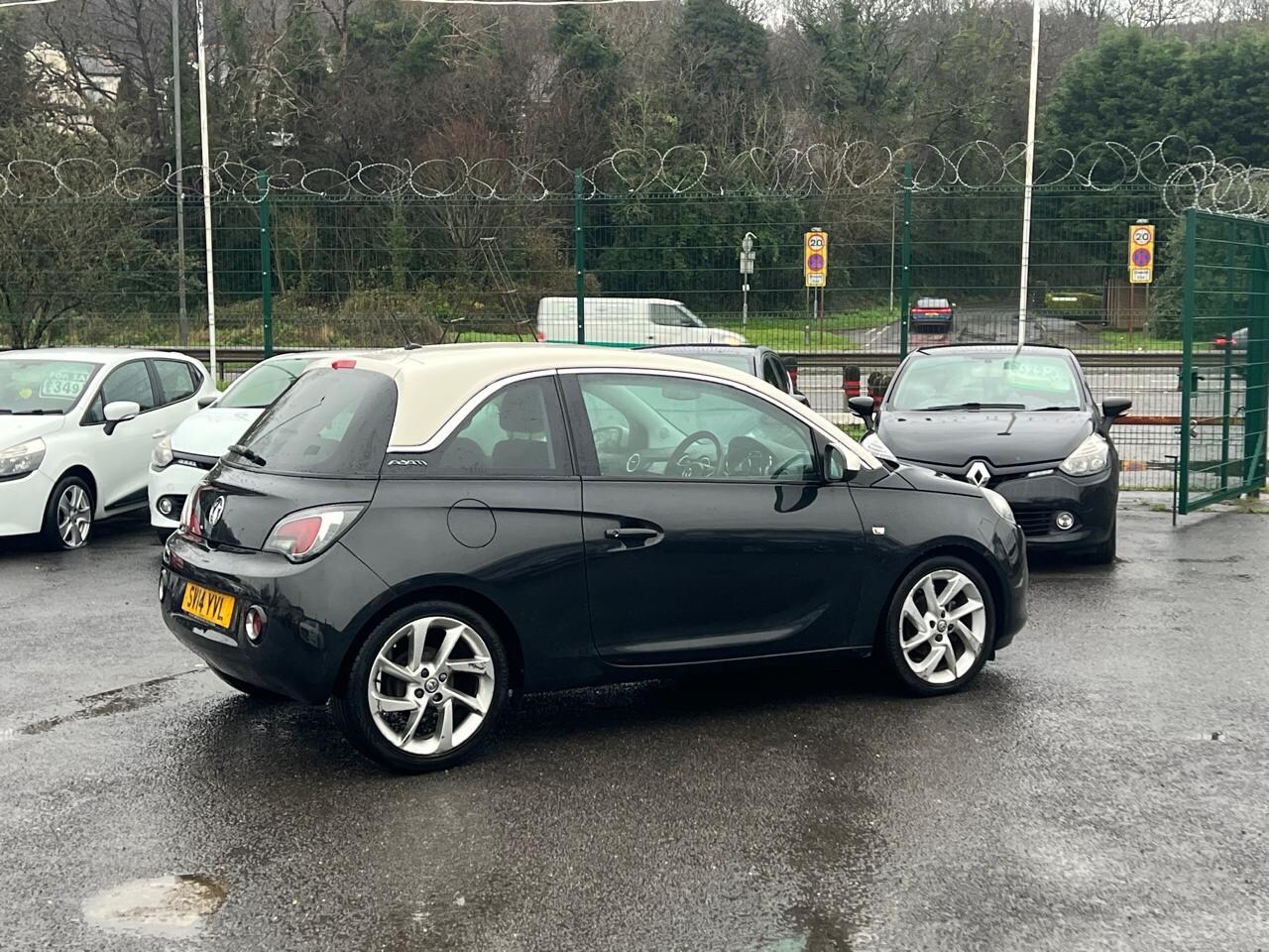 Used Vauxhall ADAM 2014 for sale - 77003044: Photo 5