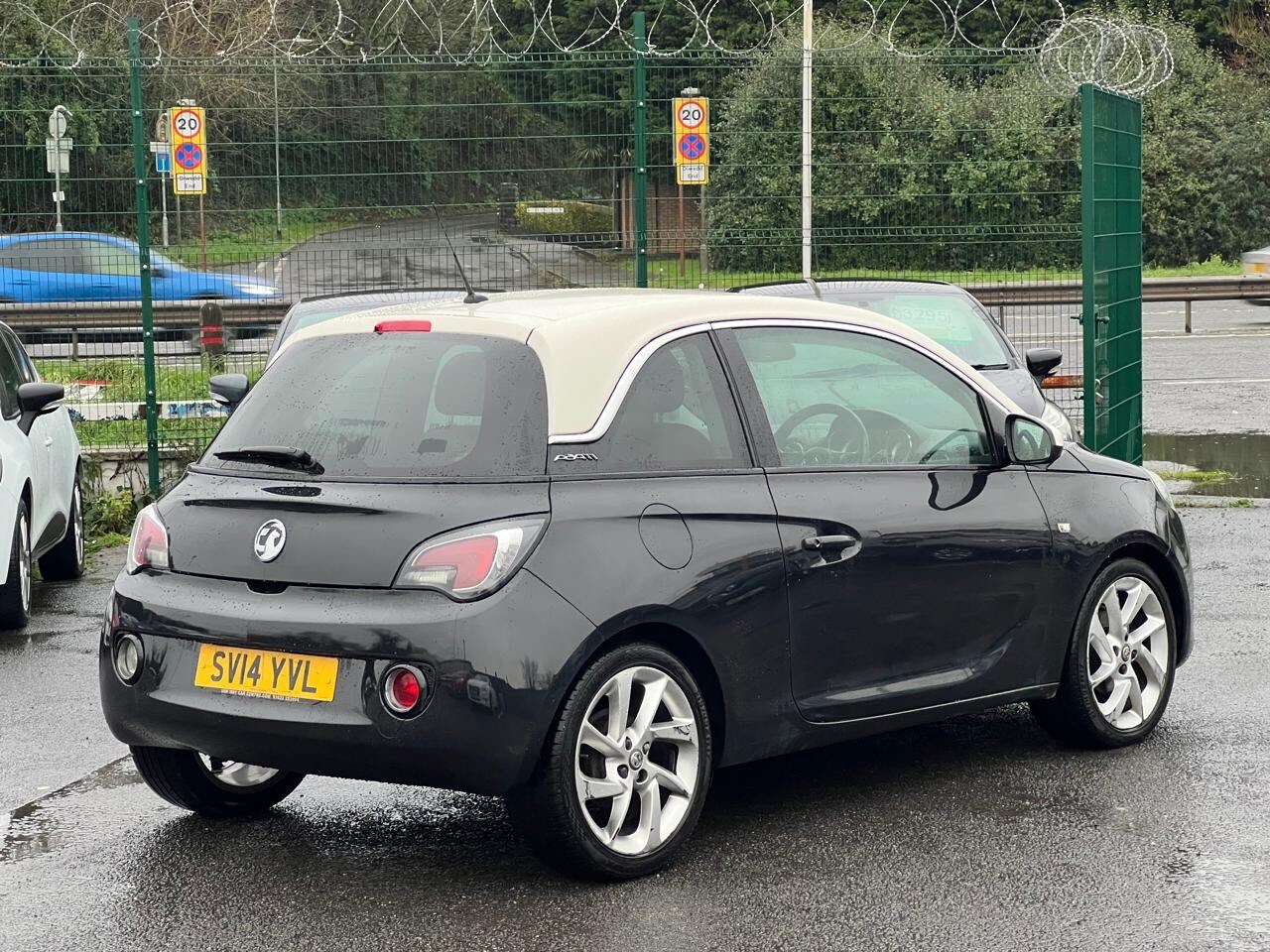Used Vauxhall ADAM 2014 for sale - 77003044: Photo 6