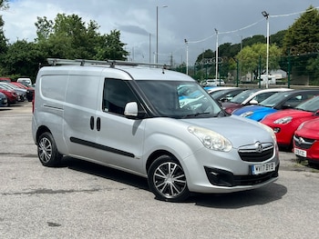 Used Vauxhall Combo 2017 for sale - 79057386: Photo