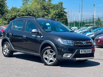 Used Dacia Sandero Stepway 2017 for sale - 79320818: Photo