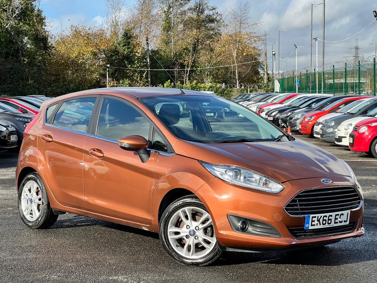 Used Ford Fiesta 2016 for sale - 76526543: Photo 2