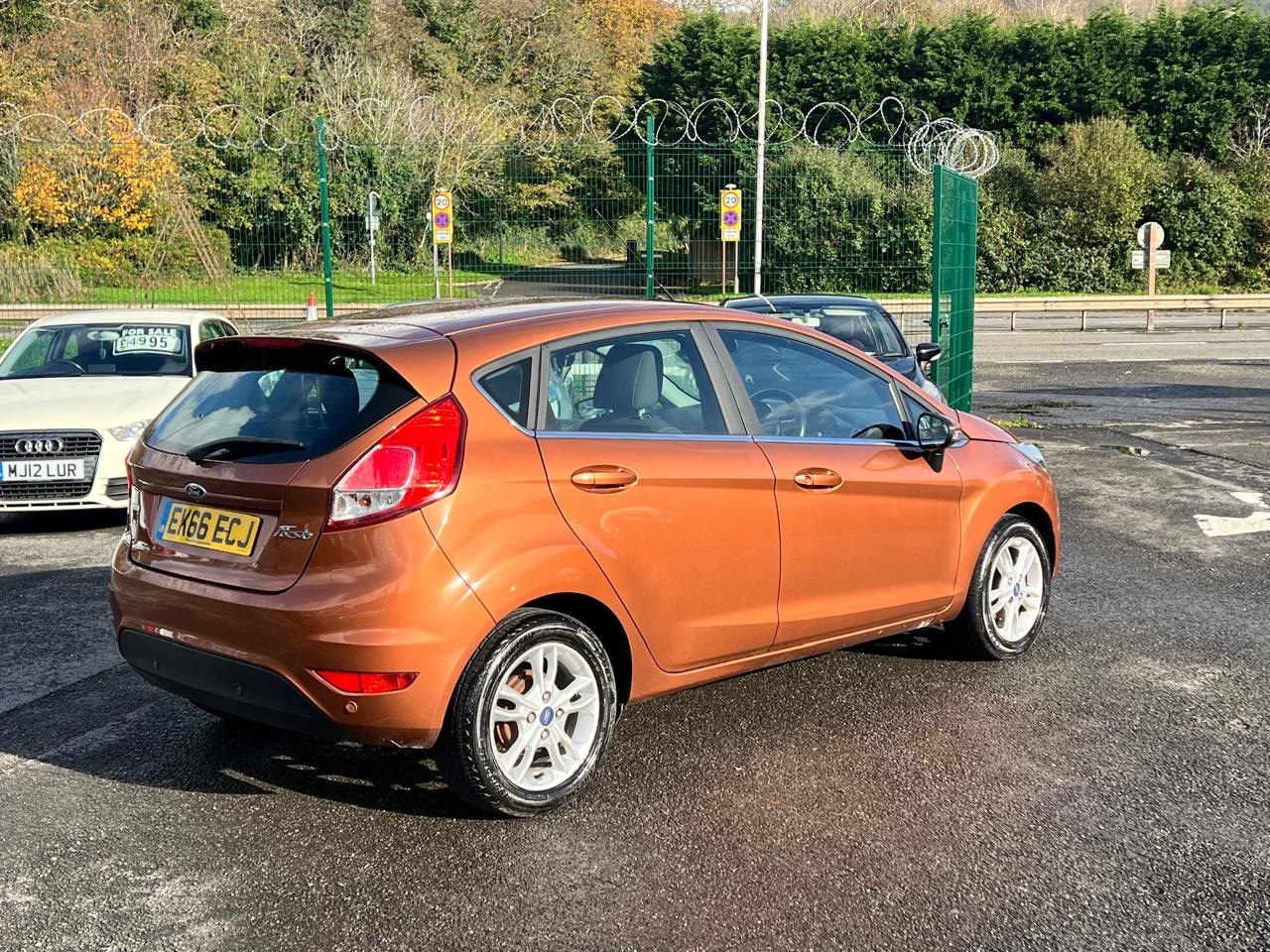 Used Ford Fiesta 2016 for sale - 76526543: Photo 4