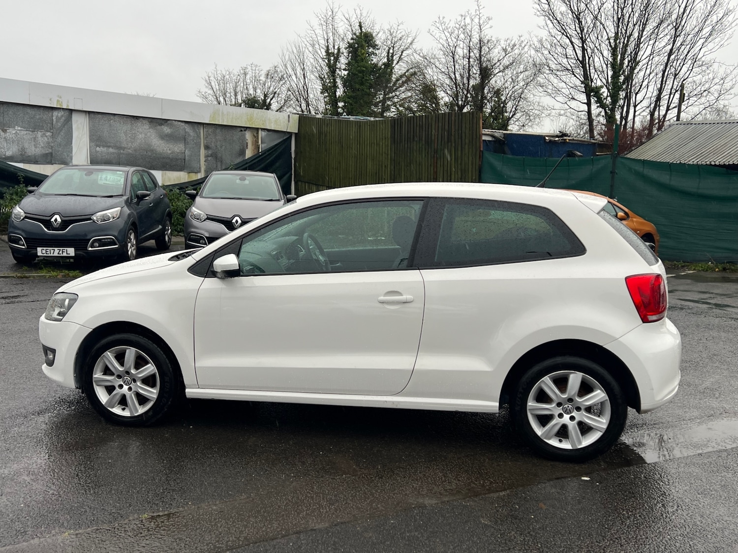 Used Volkswagen Polo 2013 for sale - 76948529: Photo 11