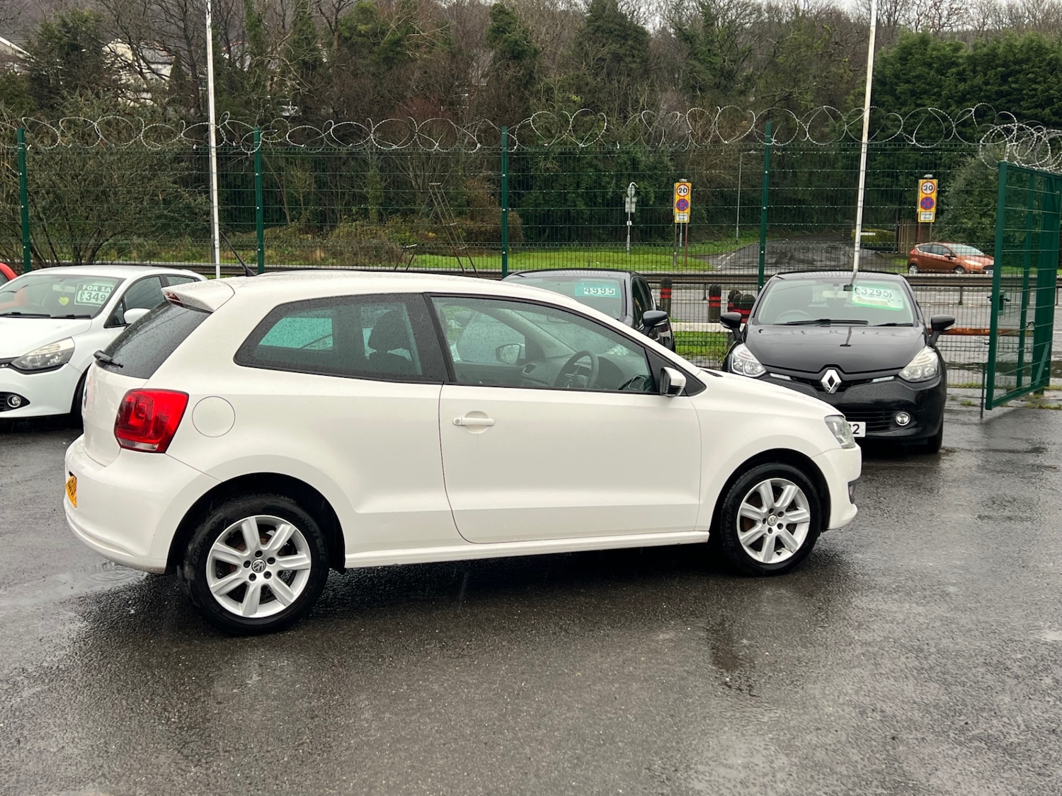 Used Volkswagen Polo 2013 for sale - 76948529: Photo 6