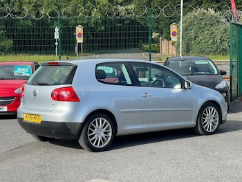 Used Volkswagen Golf 2006 for sale - 78826477: Photo