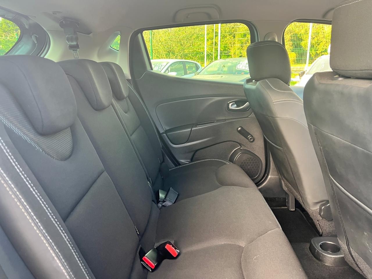 Used Renault Clio 2019 for sale - 76862191: Photo 15