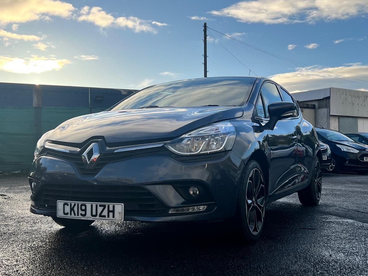 Used Renault Clio 2019 for sale - 76862191: Photo 6