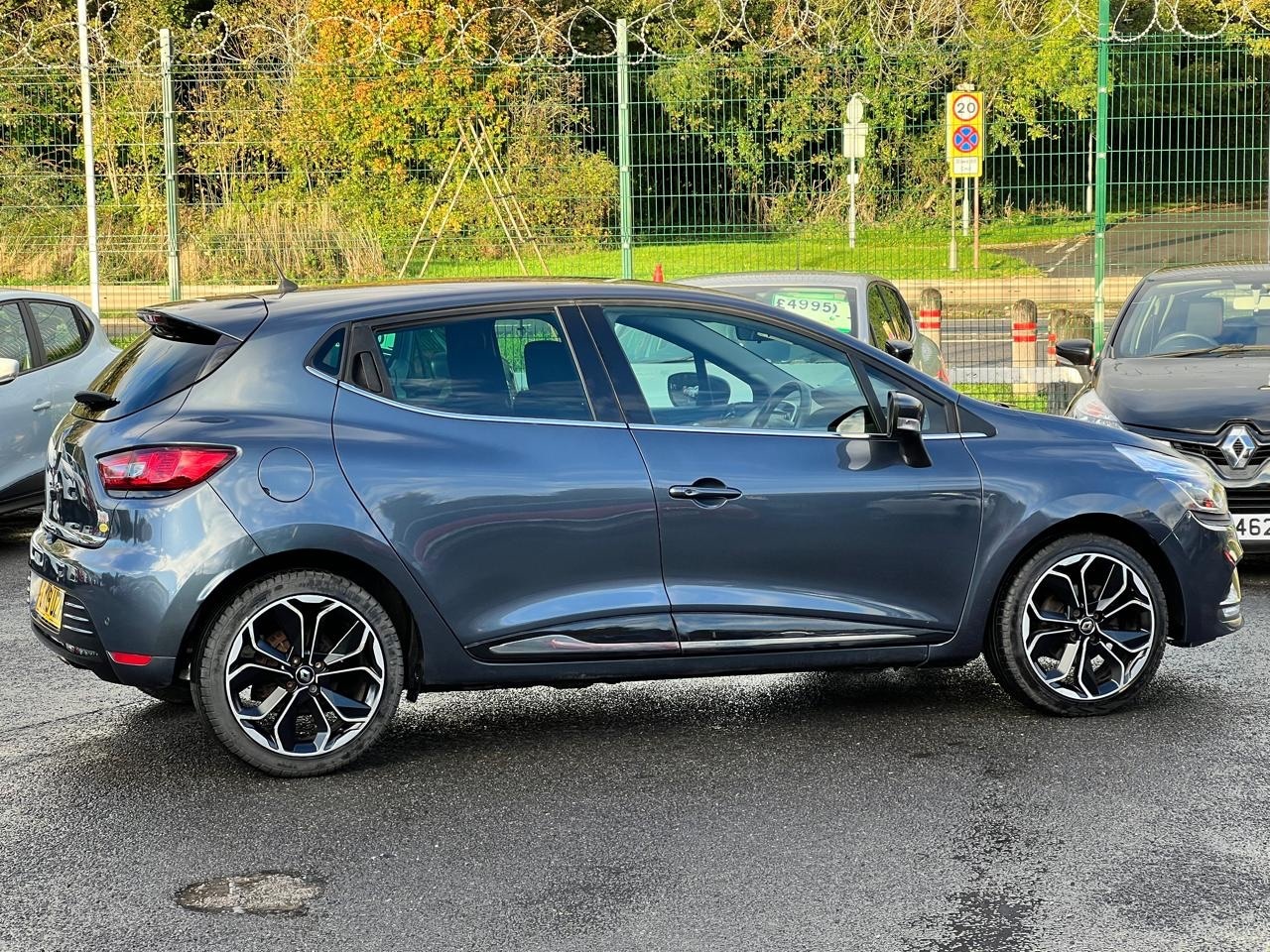 Used Renault Clio 2019 for sale - 76862191: Photo 9