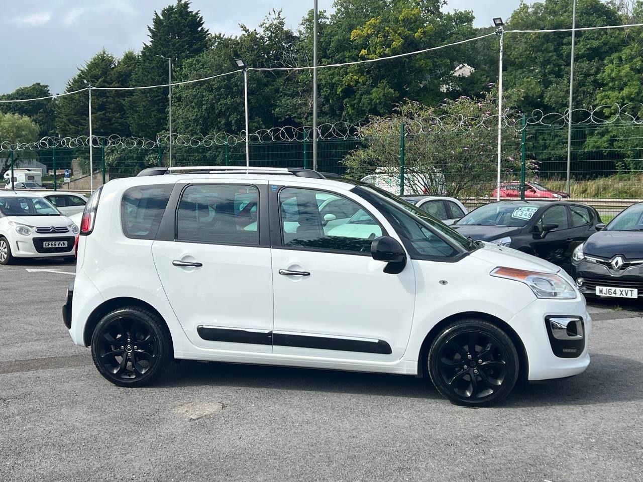 Vehicle 3