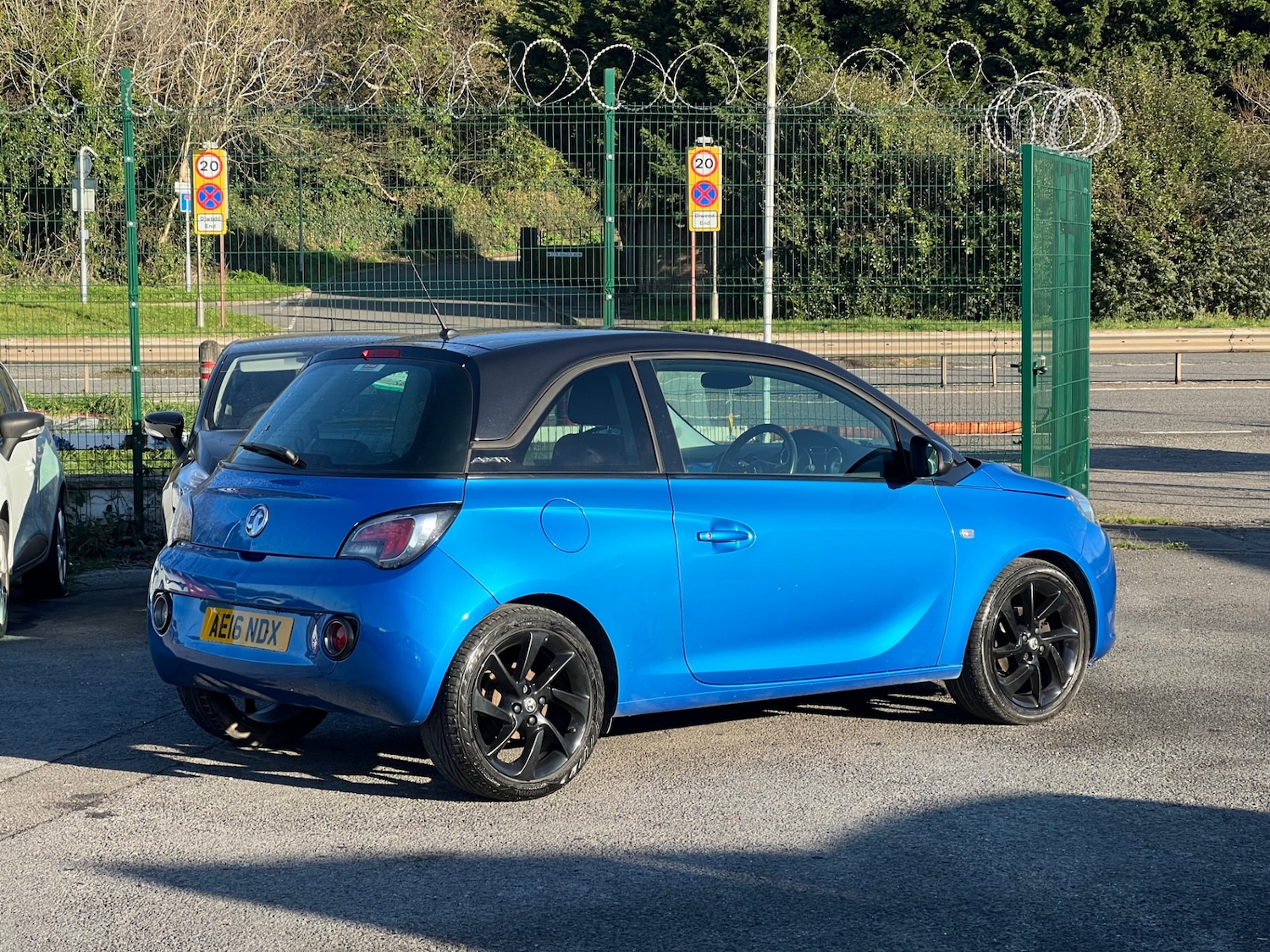 Used Vauxhall ADAM 2016 for sale - 77095390: Photo 5