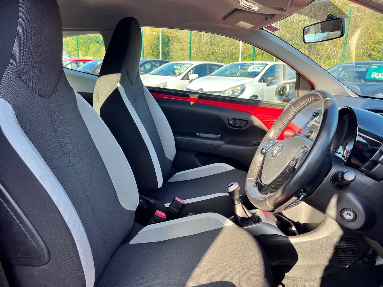 Used Toyota AYGO 2015 for sale - 78108403: Photo 18