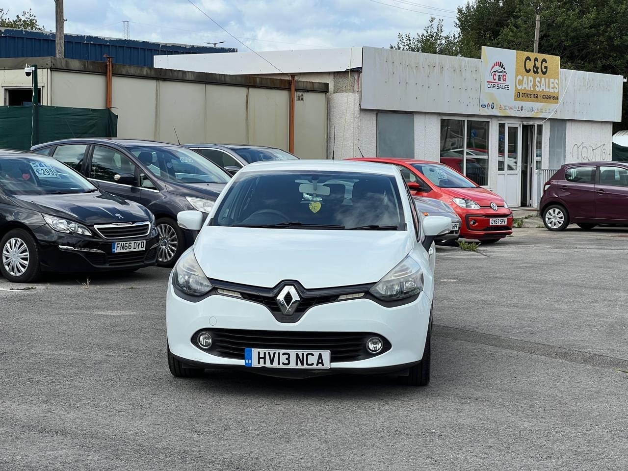 Used Renault Clio 2013 for sale - 76862065: Photo 3