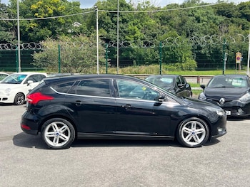 Used Ford Focus 2015 for sale - 78131871: Photo