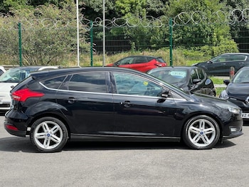 Used Ford Focus 2015 for sale - 78131871: Photo