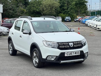 Used Dacia Sandero Stepway 2017 for sale - 75959820: Photo