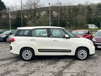 Used Fiat 500L 2016 for sale - 77750074: Photo