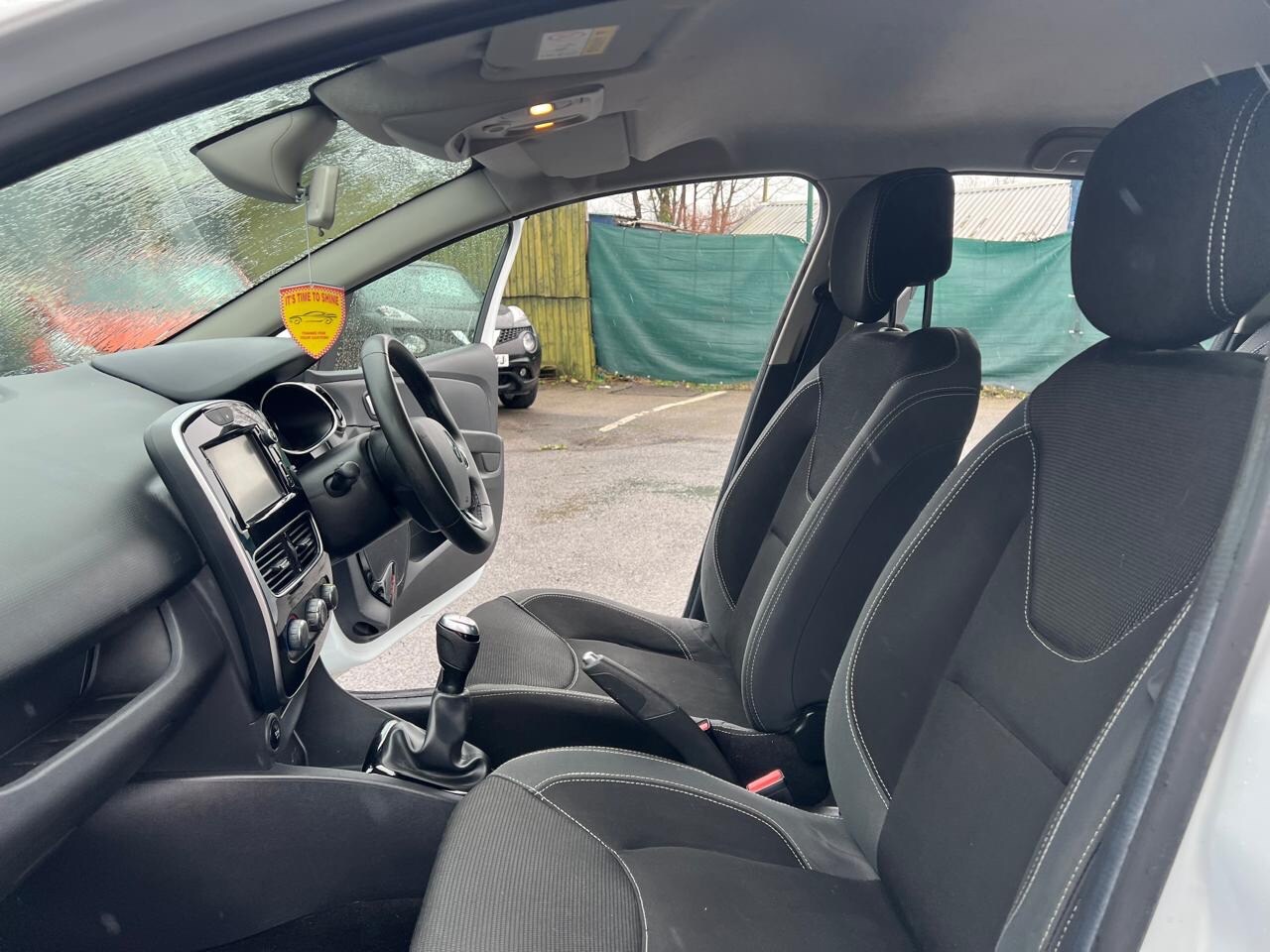 Used Renault Clio 2018 for sale - 77505981: Photo 22