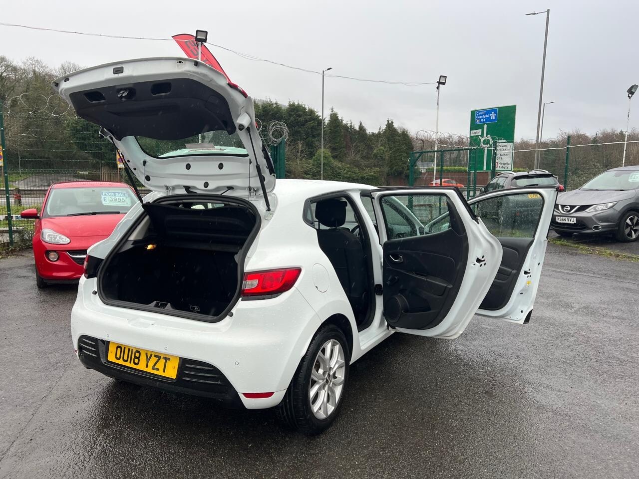 Used Renault Clio 2018 for sale - 77505981: Photo 25