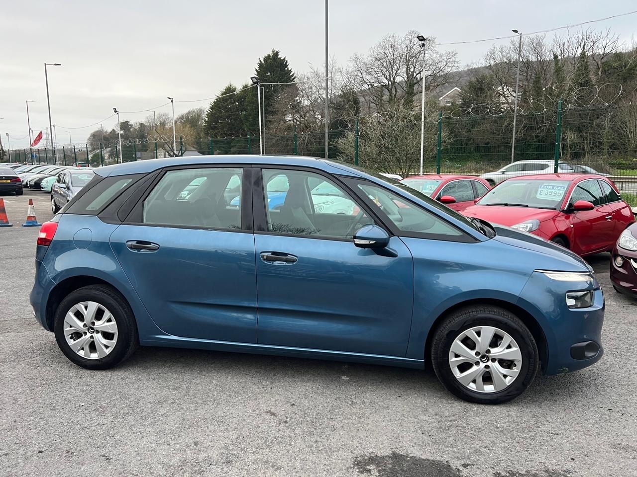 Used Citroen C4 Picasso 2015 for sale - 78143851: Photo 5