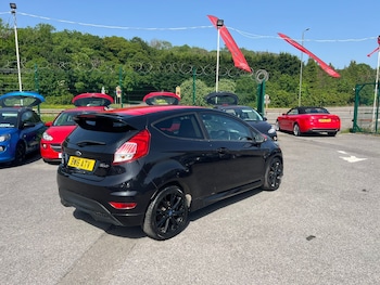 Used Ford Fiesta 2016 for sale - 78736866: Photo