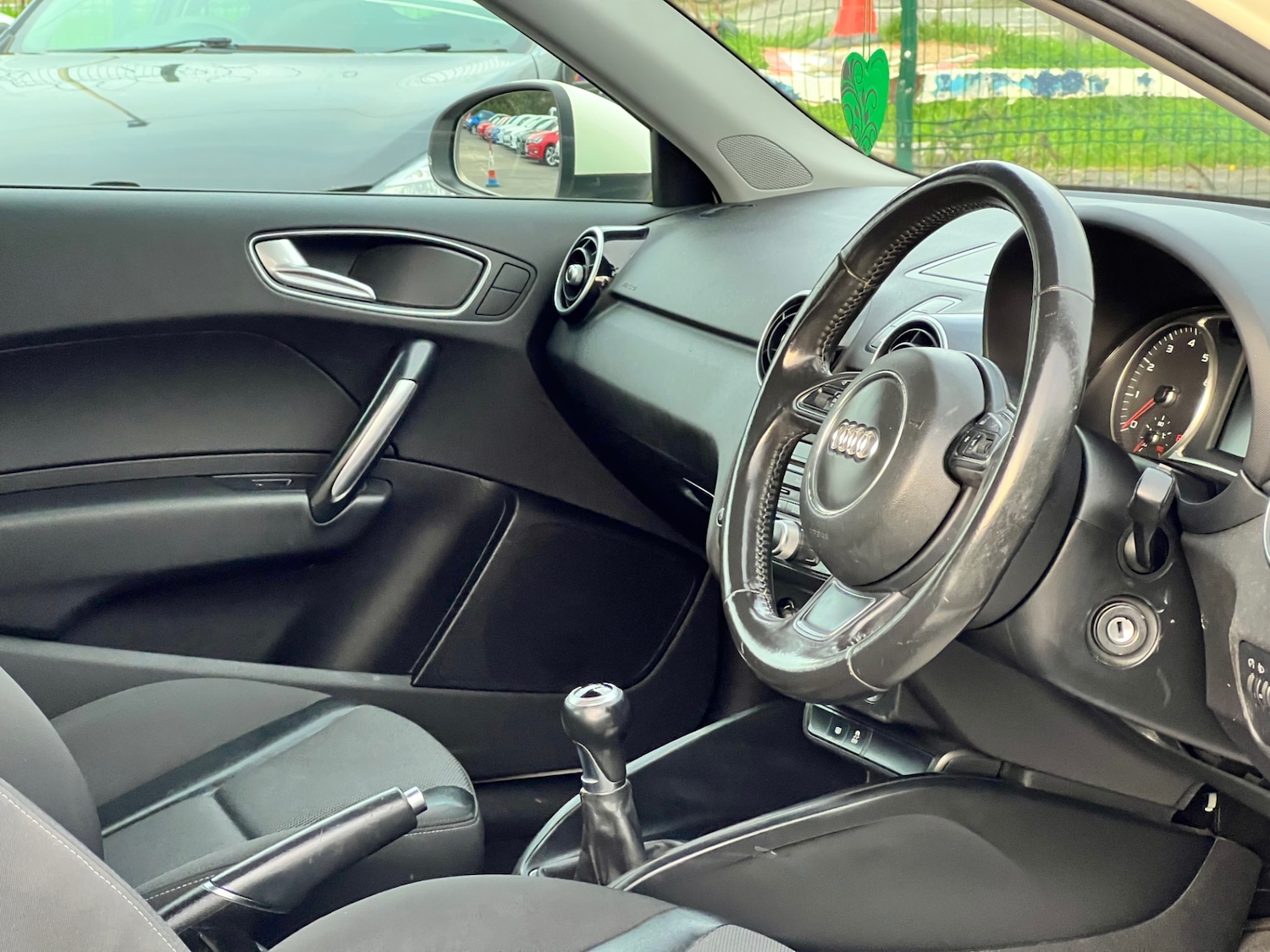 Used Audi A1 2012 for sale - 76252441: Photo 10