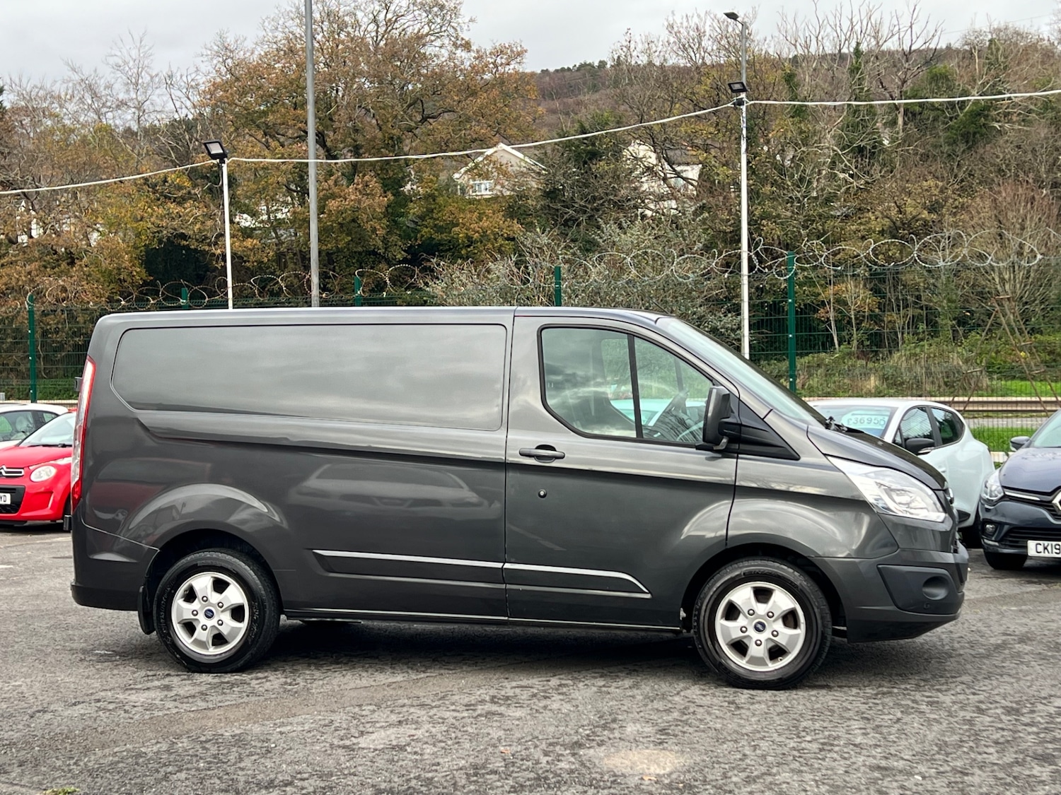 Used Ford Transit Custom 2018 for sale - 76666297: Photo 3