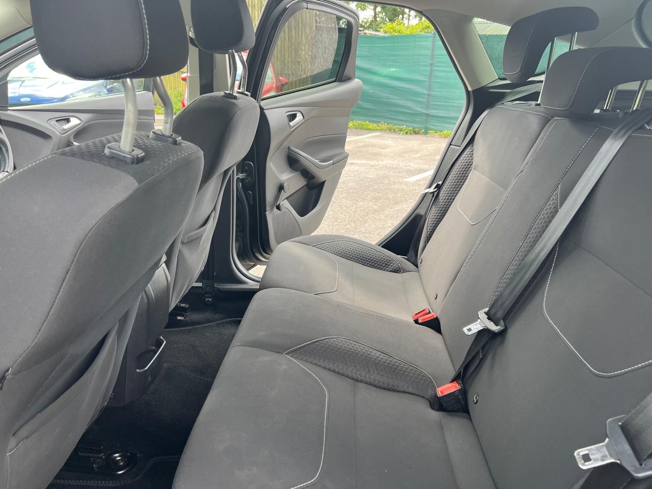 Used Ford Focus 2015 for sale - 77023237: Photo 18