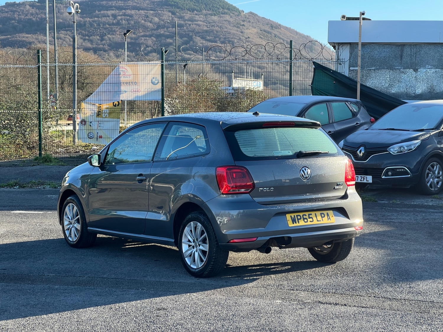 Used Volkswagen Polo 2015 for sale - 77083554: Photo 8