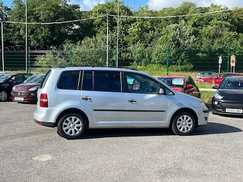 Used Volkswagen Touran 2009 for sale - 78858846: Photo