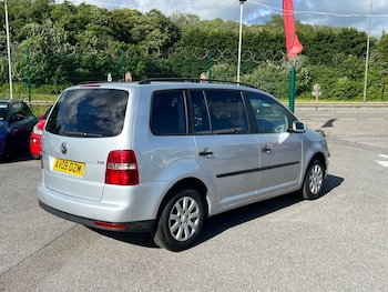 Used Volkswagen Touran 2009 for sale - 78858846: Photo