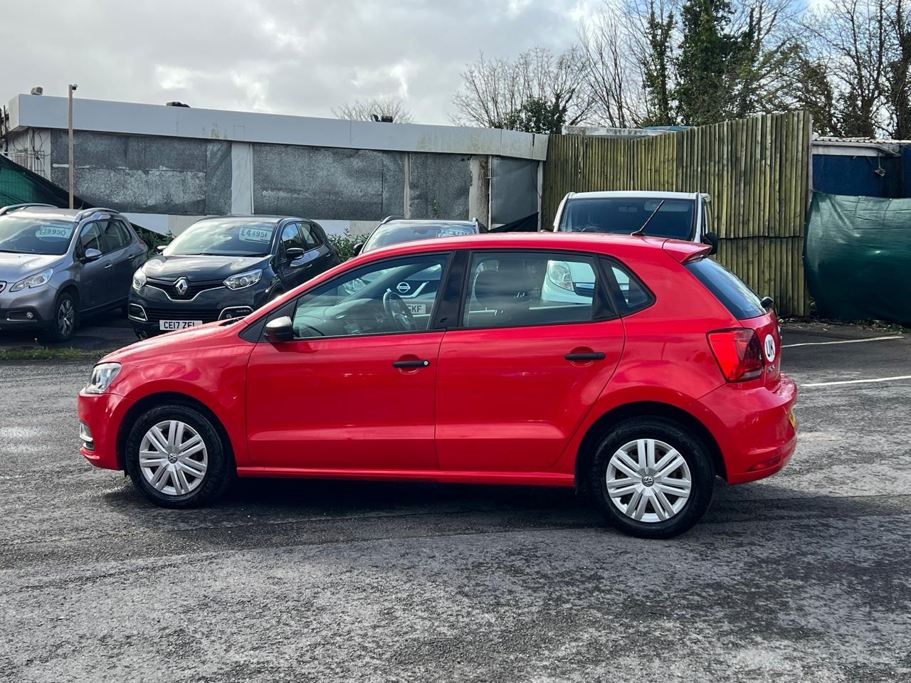 Used Volkswagen Polo 2015 for sale - 78064593: Photo 10