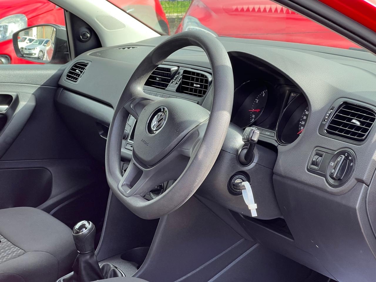 Used Volkswagen Polo 2015 for sale - 78064593: Photo 13