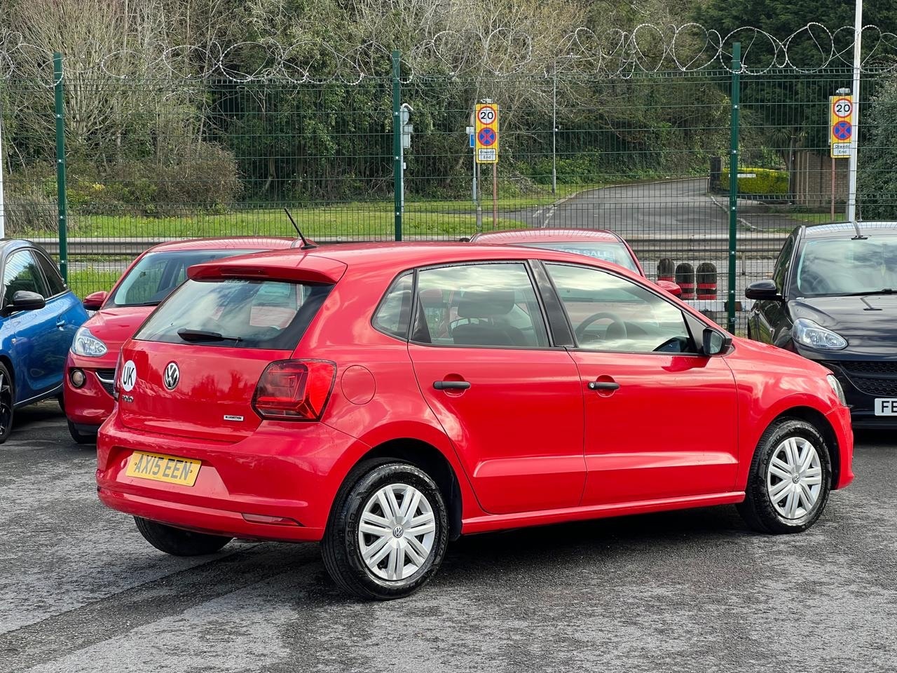 Used Volkswagen Polo 2015 for sale - 78064593: Photo 4
