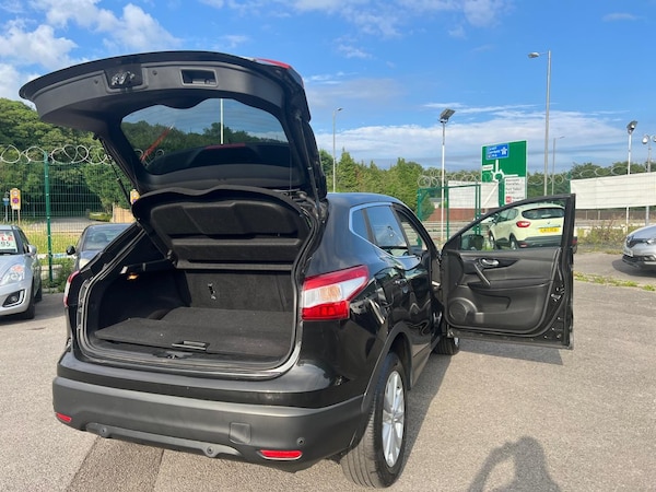 Used Nissan Qashqai 2014 for sale - 76252460: Photo 17